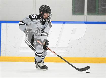 Thumbnail 2 in Northwest Catholic @ Xavier photogallery.