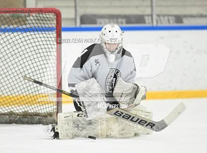 Thumbnail 3 in Northwest Catholic @ Xavier photogallery.
