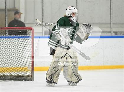 Thumbnail 2 in Northwest Catholic @ Xavier photogallery.