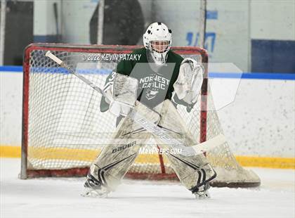 Thumbnail 1 in Northwest Catholic @ Xavier photogallery.