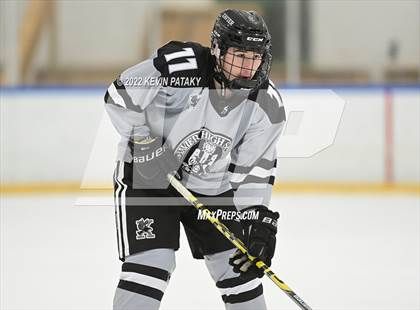 Thumbnail 2 in Northwest Catholic @ Xavier photogallery.