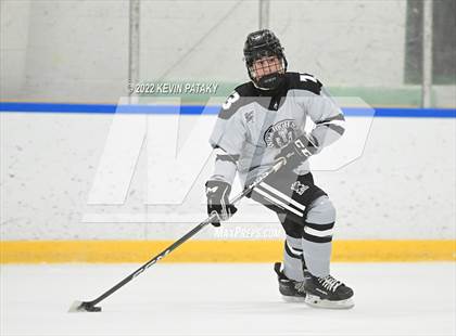 Thumbnail 3 in Northwest Catholic @ Xavier photogallery.