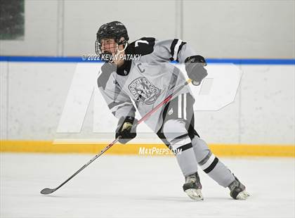 Thumbnail 3 in Northwest Catholic @ Xavier photogallery.