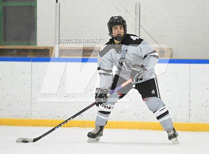 Thumbnail 2 in Northwest Catholic @ Xavier photogallery.