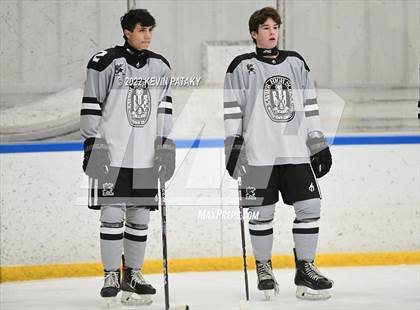 Thumbnail 3 in Northwest Catholic @ Xavier photogallery.