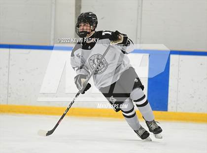 Thumbnail 2 in Northwest Catholic @ Xavier photogallery.