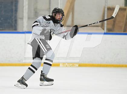 Thumbnail 2 in Northwest Catholic @ Xavier photogallery.