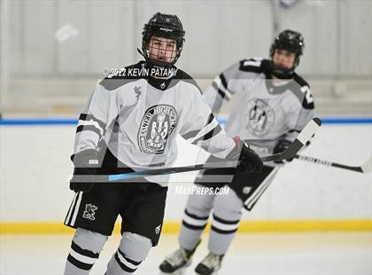 Thumbnail 1 in Northwest Catholic @ Xavier photogallery.