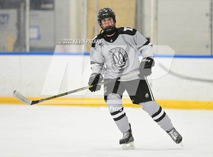 Thumbnail 1 in Northwest Catholic @ Xavier photogallery.