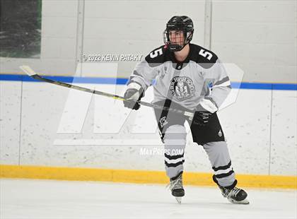 Thumbnail 3 in Northwest Catholic @ Xavier photogallery.