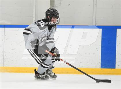Thumbnail 3 in Northwest Catholic @ Xavier photogallery.