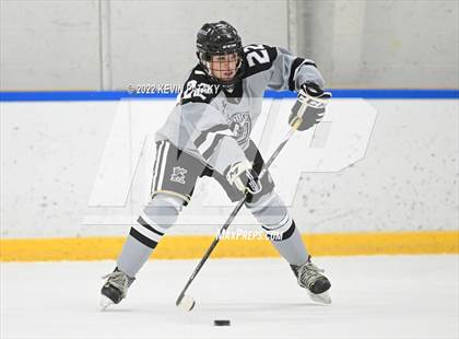 Thumbnail 3 in Northwest Catholic @ Xavier photogallery.