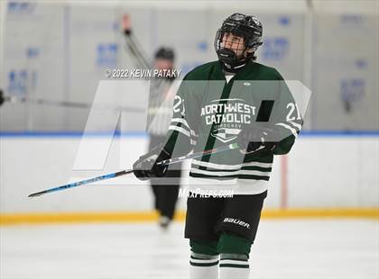 Thumbnail 3 in Northwest Catholic @ Xavier photogallery.