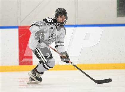 Thumbnail 3 in Northwest Catholic @ Xavier photogallery.