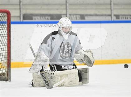 Thumbnail 3 in Northwest Catholic @ Xavier photogallery.
