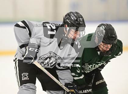 Thumbnail 3 in Northwest Catholic @ Xavier photogallery.