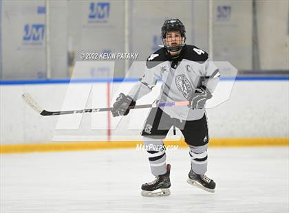 Thumbnail 3 in Northwest Catholic @ Xavier photogallery.