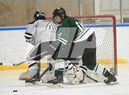 Thumbnail 3 in Northwest Catholic @ Xavier photogallery.