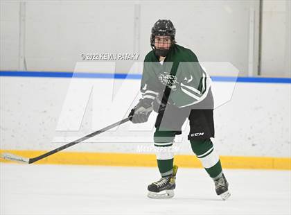 Thumbnail 2 in Northwest Catholic @ Xavier photogallery.