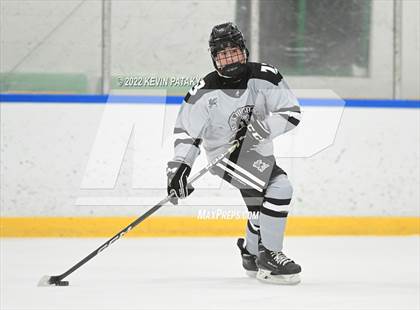 Thumbnail 2 in Northwest Catholic @ Xavier photogallery.