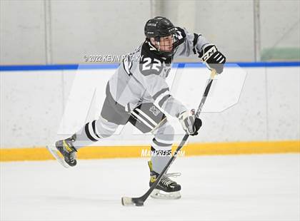 Thumbnail 2 in Northwest Catholic @ Xavier photogallery.