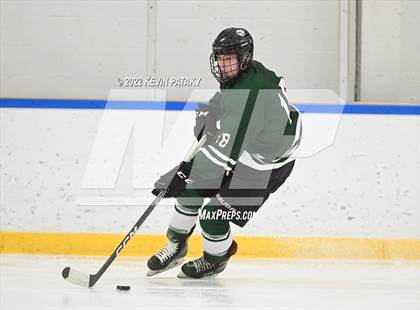 Thumbnail 2 in Northwest Catholic @ Xavier photogallery.