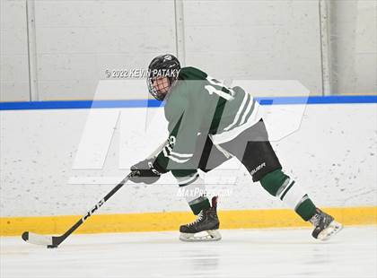 Thumbnail 2 in Northwest Catholic @ Xavier photogallery.