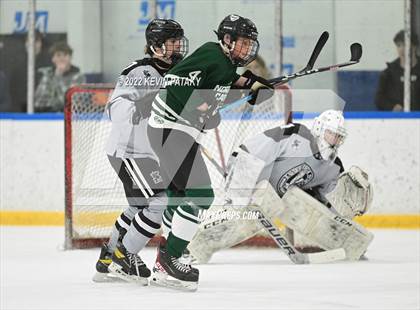 Thumbnail 3 in Northwest Catholic @ Xavier photogallery.