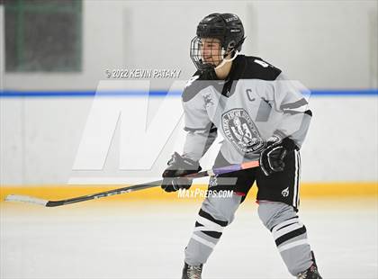 Thumbnail 3 in Northwest Catholic @ Xavier photogallery.