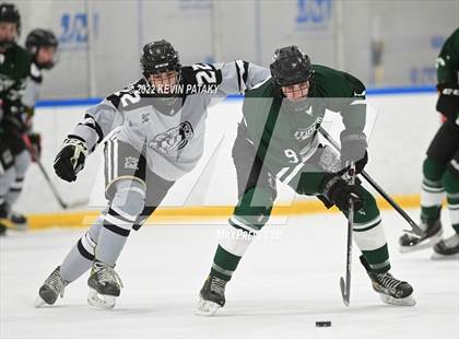 Thumbnail 2 in Northwest Catholic @ Xavier photogallery.