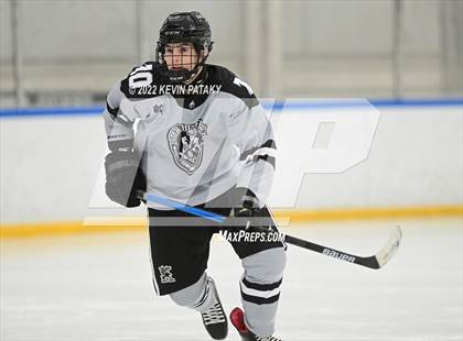 Thumbnail 1 in Northwest Catholic @ Xavier photogallery.