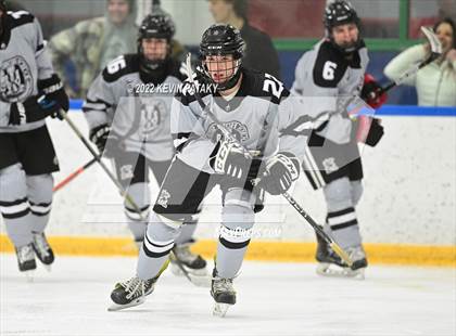 Thumbnail 2 in Northwest Catholic @ Xavier photogallery.