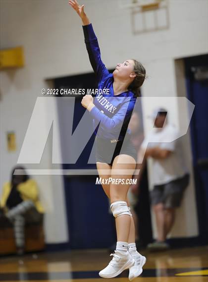 Thumbnail 2 in Midway @ Cape Fear photogallery.
