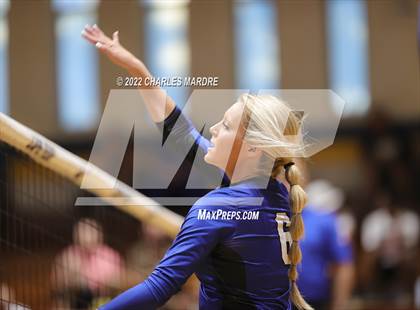 Thumbnail 3 in Midway @ Cape Fear photogallery.