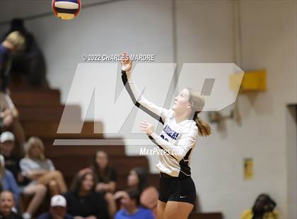 Thumbnail 3 in Midway @ Cape Fear photogallery.