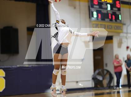 Thumbnail 2 in Midway @ Cape Fear photogallery.