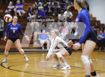 Thumbnail 1 in Midway @ Cape Fear photogallery.