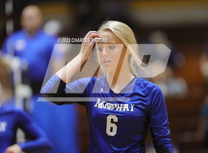 Thumbnail 1 in Midway @ Cape Fear photogallery.