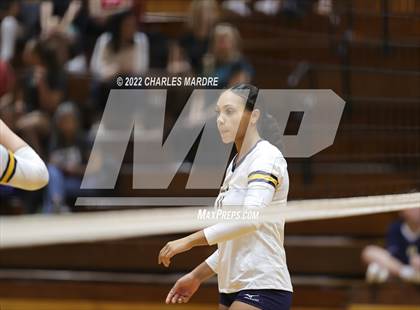 Thumbnail 2 in Midway @ Cape Fear photogallery.
