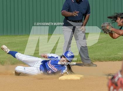 Thumbnail 2 in Waxahachie @ Duncanville (UIL 6A Bi-District Playoff) photogallery.