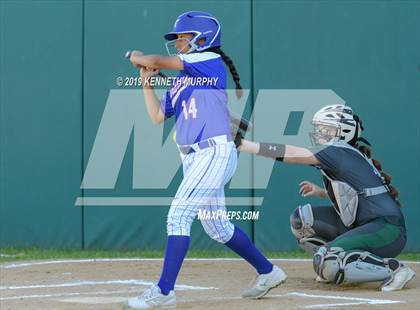 Thumbnail 3 in Waxahachie @ Duncanville (UIL 6A Bi-District Playoff) photogallery.