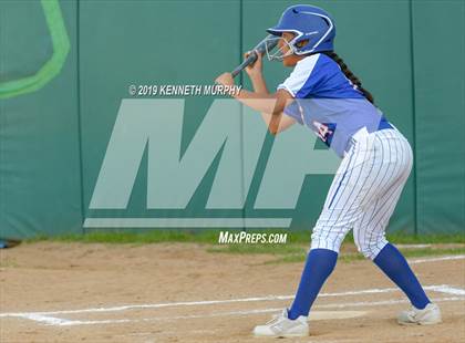 Thumbnail 2 in Waxahachie @ Duncanville (UIL 6A Bi-District Playoff) photogallery.