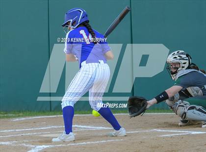 Thumbnail 2 in Waxahachie @ Duncanville (UIL 6A Bi-District Playoff) photogallery.