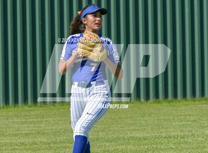 Thumbnail 3 in Waxahachie @ Duncanville (UIL 6A Bi-District Playoff) photogallery.