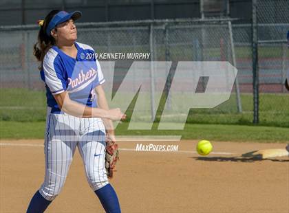 Thumbnail 3 in Waxahachie @ Duncanville (UIL 6A Bi-District Playoff) photogallery.