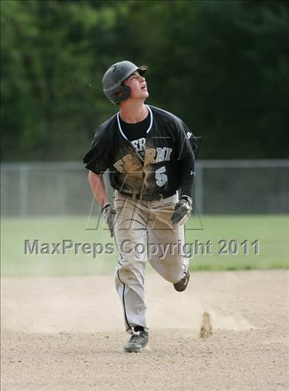 Thumbnail 3 in Tolland @ Fermi photogallery.