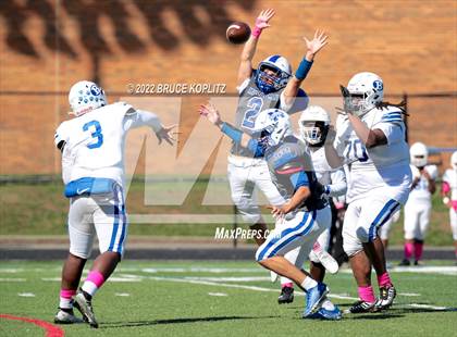 Thumbnail 2 in Barringer @ Millburn photogallery.