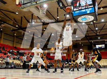 Thumbnail 1 in Columbus vs Houston Math Science & Tech (King Cotton Classic) photogallery.