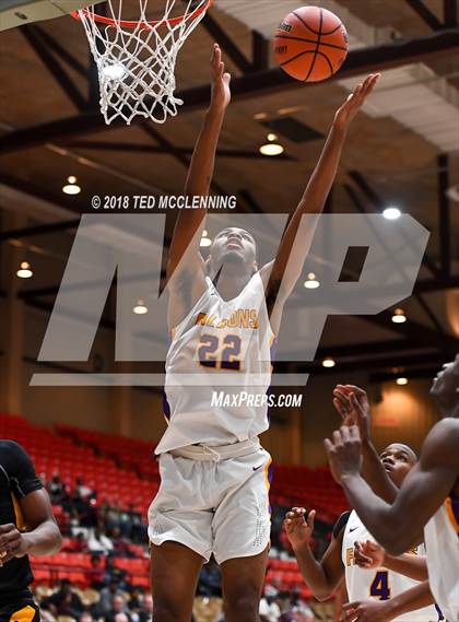 Thumbnail 3 in Columbus vs Houston Math Science & Tech (King Cotton Classic) photogallery.