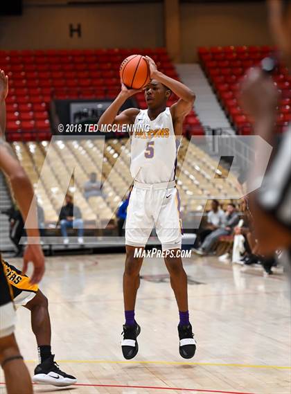 Thumbnail 1 in Columbus vs Houston Math Science & Tech (King Cotton Classic) photogallery.